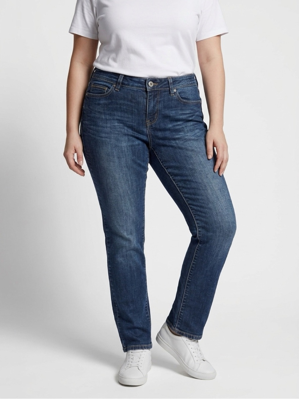 Levi's Women's Straight-Leg Jeans in Dark Blue Wash